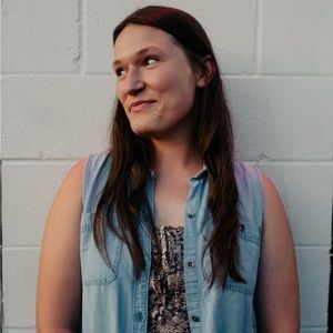 Meet your Posher, Olivia